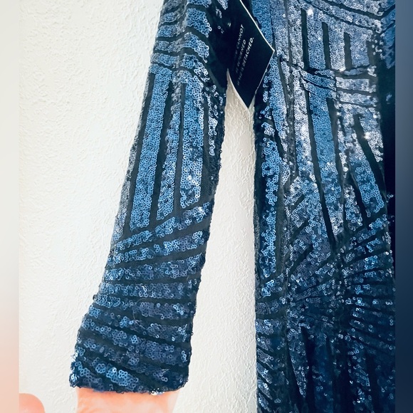 Revamped // Sequined Bodycon Dress in Sapphire Blue - Picture 3 of 6
